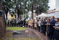 İzmir'de Zübeyde Hanım ölümünün 102 yılında kabri başında anıldı