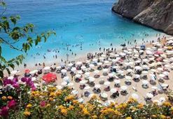 Antalya'da tatil yapan Avrupalı gurbetçi sayısı 1 milyonu geçti