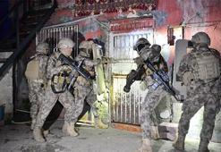 Adana'da operasyon! Çok sayıda gözaltı var