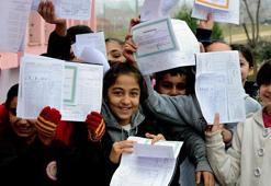 KARNE GÜNÜ MESAJLARI VE SÖZLERİ 2025: Söz sırası öğrencilerde! İşte karne günü ile ilgili en komik sözler