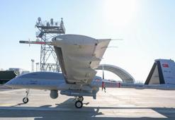 İlk kez silahlanan Bayraktar TB3 hedefi tam isabetle vurdu