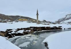 Ağrı’daki cami minaresi Yazıcı Barajı’nın simgesi oldu