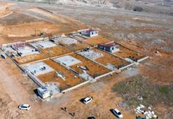 Batman'da hazine arazisi üzerine yapılan 8 villa yıkıldı!