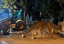 Belediye personeli gibi giyinip kaçak kazı yapmışlardı! Suçüstü yakalanan 5 şüpheliye tahliye