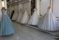 Şatafatlı düğün törenleri artık tarih oldu! Masraflardan kaçan çiftler sade törene yöneldi