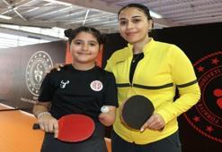 Doğuştan engelli Maya, masa tenisinde üst üste derece aldı