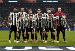 Twente maçı öncesi Beşiktaş'ta yıldız futbolcu kadrodan çıkarıldı