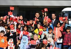 Çukurova'da öğrencilere yarıyıl karne hediyesi! Unutulmaz bir gün geçirdiler