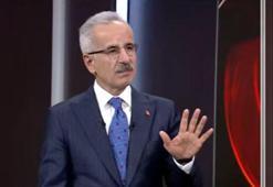 Bakan Uraloğlu CNN Türk'te: 16 yaş altı sosyal medyaya girmemeli, Roblox ve Discord açılabilir