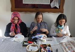 Trabzon'da açılan dikiş nakış kursunda öğretmenin öğrencileri arasında annesi ve ablası da var