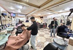 Enflasyon ve fahiş fiyatlara kafa tutuyor! Bu berberde saç tıraşı 90 lira