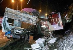 Samsun ve Antalya'da yolcu otobüsleri kaza yaptı: Ölü ve yaralılar var!