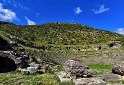 Antalya'da 2 bin yıllık Limyra Antik Kenti yanındaki tarım arazisine acele kamulaştırma kararı