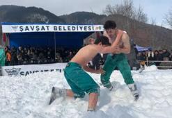 Kar üstünde güç savaşı! Karakucak güreşlerinde kazanan belli oldu