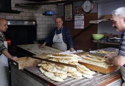 Burdur'da bu fırının ateşi 3 kuşaktan beri hiç sönmedi! Deden toruna aktarılan mesleğin son temsilcisi gururla bayrağı taşıyor