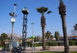 İzmir'de sirenler kuruldu! Ege'deki deprem ve tsunami uyarıları çerçevesinde tedbirler alınmaya başlandı