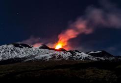 Etna yanardağında lav akışı başladı