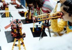 Kız çocuklara makine öğrenimi ve yapay zeka atölyesi