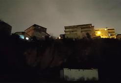 Üsküdar'da toprak kayması! İki bina boşaltıldı
