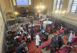 Üç Hristiyan cemaatinin ortak kullandığı tek kilise olan 'Fransız Kilisesi' güçlendirme için boşaltıldı