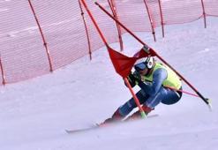 İtalyanlar ona Çılgın Türk diyor! Duru Yıkıcı Türk spor tarihine geçti