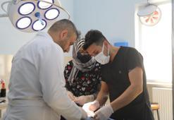 Iğdır'da 5 bacaklı dünyaya gelen kuzuya ameliyat yapıldı!