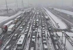 Ulaştırma Bakanlığı'ndan kar önlemi! 6 ilde ağır taşıtlara trafik yasağı