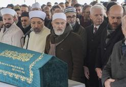 'Hattatların Reisi' Hasan Çelebi son yolculuğuna uğurlandı