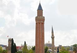 ANTALYA 13 MART İmsakiye | İftar ve Akşam Ezanı Vakti (2025): Antalya'da iftar kaçta, oruç kaçta açılacak?
