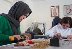 Hobi olarak başladı, mesleği haline geldi! Şimdi kadınlara el  veriyor