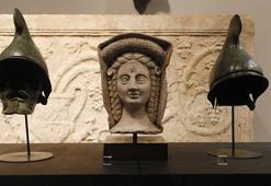 45 yılda Türkiye'den kaçırılan 26 bin tarihi eser ana vatana geri getirildi