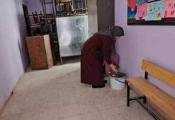 Zorlu şartlarda bir eğitim neferi! Ceylan Öğretmen büyük bir özveriyle görevini yapıyor