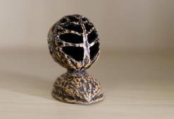 Ceviz kabuğunu sanata dönüştürüyor!