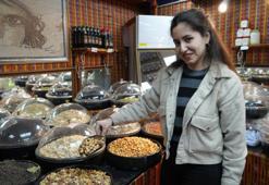 Ramazan ayında en çok ona talep oldu! İftarla sahur arasında avuç avuç yeniyor