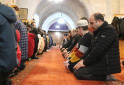 Sivas'ta 5 asırlık gelenek! Teravih namazlarında bütün camilerde söyleniyor