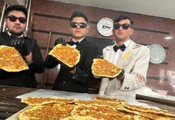 Bunlar da takım elbiseli ustalar! Kahramanmaraşlı 3 genç girişimci geleneksel fırıncılığa farklı bir soluk getirdi