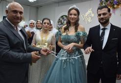 Antalya'da tanıştılar, Batman'da nişanlandılar, Hamburg'da yaşayacaklar