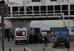 Feribot Yalova İskelesi'ne çarptı! Yaralılar var