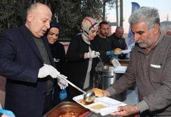 Yüreğir Belediyesinin mutfağı Ramazan'da aralıksız çalışıyor