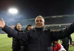 İsmail Kartal, İran'da resmen tarih yazıyor! Serdar Dursun tek başına yetti
