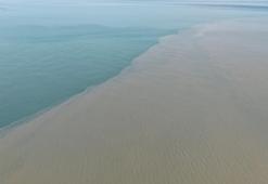 Kastamonu'da denizin rengi kahverengiye döndü