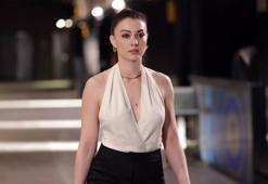 Burcu Özberk aradığı işi buldu! Partneriyle kamera karşısına geçiyor