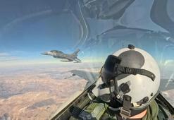 Hava Kuvvetleri Kıbrıs Adası'nın güneyinde eğitim uçuşu gerçekleştirdi