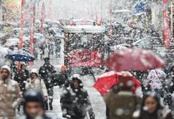 Kar yağışları İstanbul'a geri döndü! Yaz havası gitti dondurucu soğuklar geldi