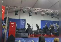 Ramazan etkinliğinde sahne çöktü! Korku dolu anlar...