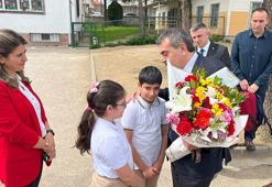 Bursa'da sınıf başkanı olan öğrenci sözünü tuttu, Bakan Tekin'i okula getirmeyi başardı