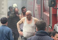 Kağıthane'de orman ürünleri deposunda yangın çıktı! İşçiler dumandan etkilendi