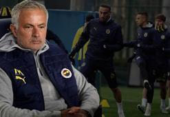 Dzeko, En-Nesyri değil transferine izin vermediği yıldıza Mourinho'dan olay sözler: İmzanı atacaksın