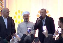 Cumhurbaşkanı Erdoğan, bayram namazını Büyük Çamlıca Camii'nde kıldı