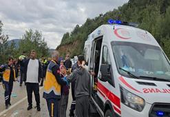 Adana'da korkunç kaza! Aynı aileden 5 kişi öldü, 10 yaralı